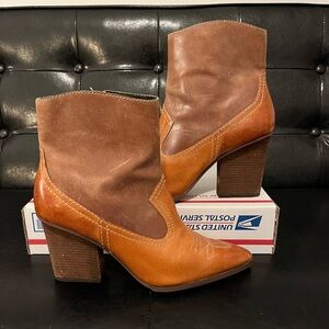 Donald Pliner Velle Two Tone Leather Booties